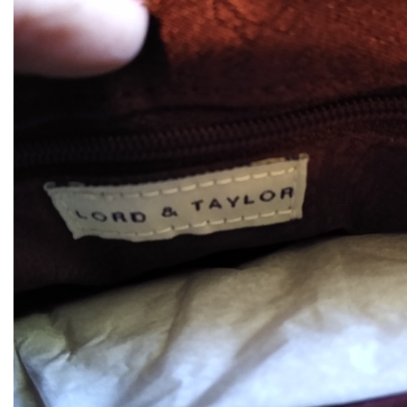 Lord & Taylor Handbag Shoulder Bag Burgandy - Picture 2 of 2